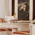 Grand Italia Hotell 5*