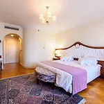 Grand Italia Hotell