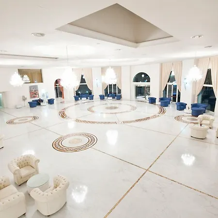 Grand Italia Szálloda 5*