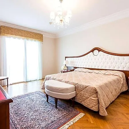 Grand Italia Hotel