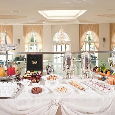 Otel Grand Italia Kaloşvar