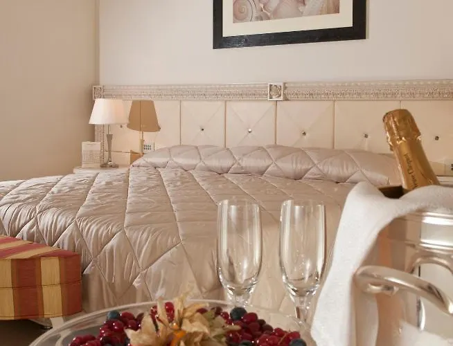 Grand Italia Hotel 5*