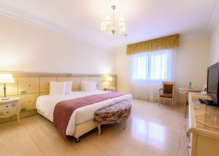 Hotell Grand Italia Cluj-Napoca